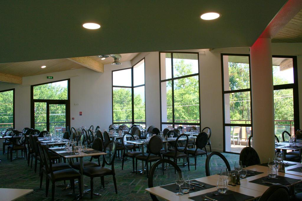 Le Pré Du 4*